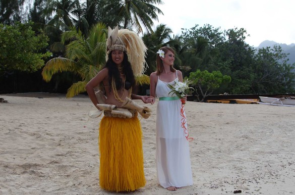 Pensando em casar fora do Brasil? Saiba como é um casamento na Polinésia Casamento na Polinésia Francesa - Foto: Ticiana Giehl e Marquinhos Pereira/Escolha Viajar