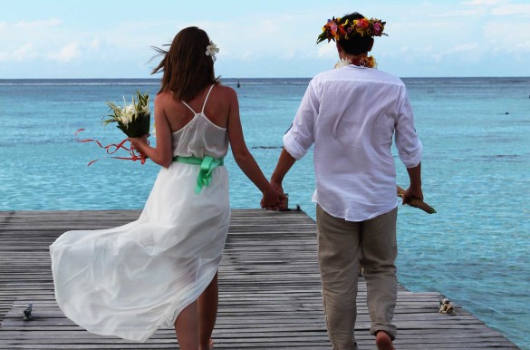 Pensando em casar fora do Brasil? Saiba como é um casamento na Polinésia Casamento na Polinésia Francesa - Foto: Ticiana Giehl e Marquinhos Pereira/Escolha Viajar