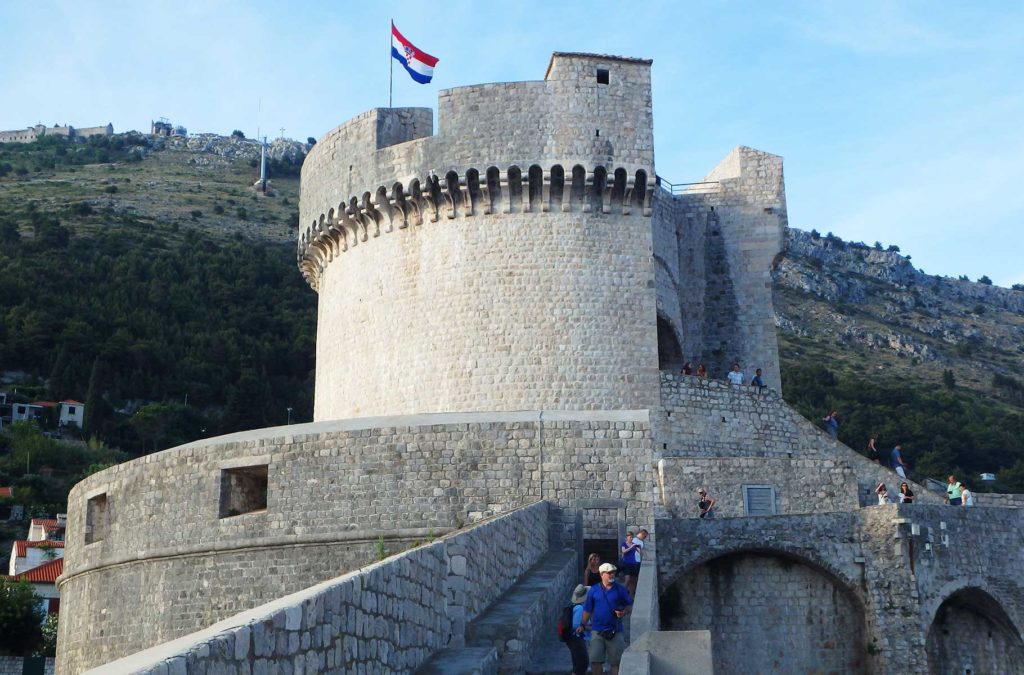 Preços de atrações turísticas - Muralhas de Dubrovnik (Dubrovnik, Croácia)