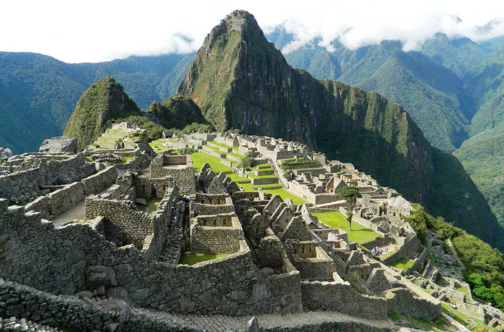 Vista do sítio arqueológico de Machu Picchu, no Peru