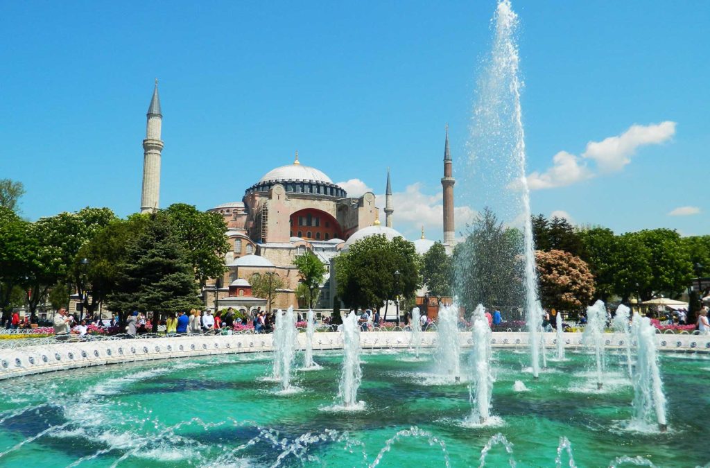 A Hagia Sofia não pode ficar fora da lista de o que fazer na Turquia