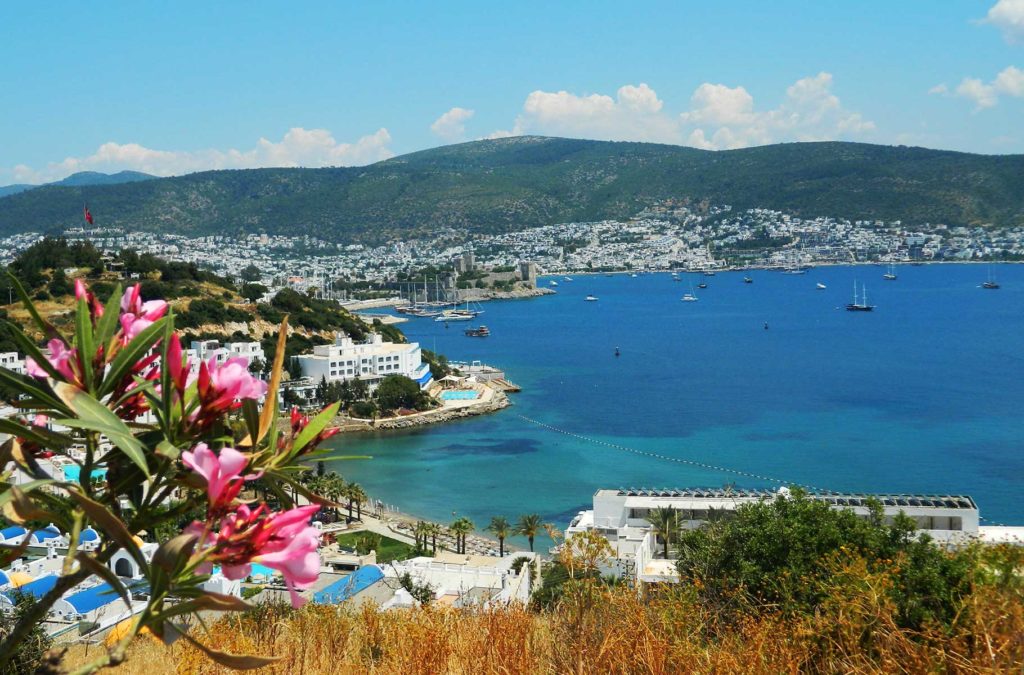 Bodrum vista do alto da colina dos moinhos