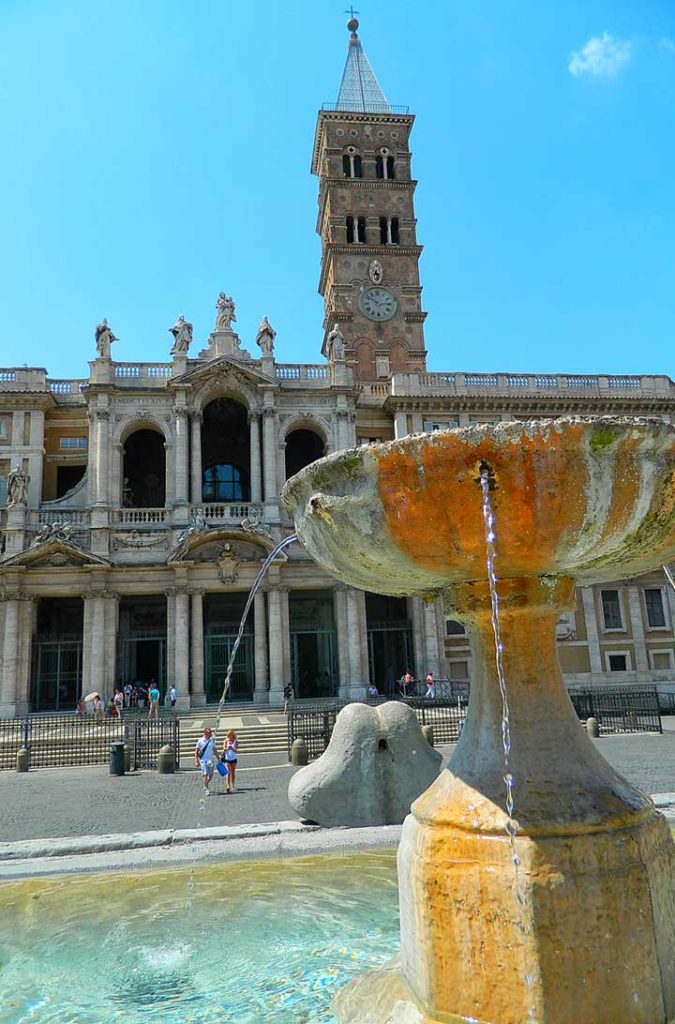 Santa Maria Maggiore é uma das quatro basílicas papais de Roma