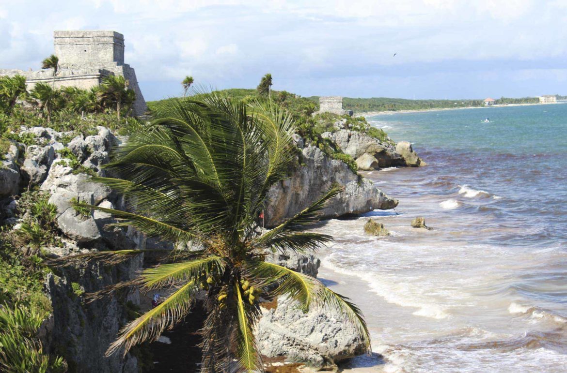 Ruínas maias na Praia de Tulum, na Riviera Maia (México)