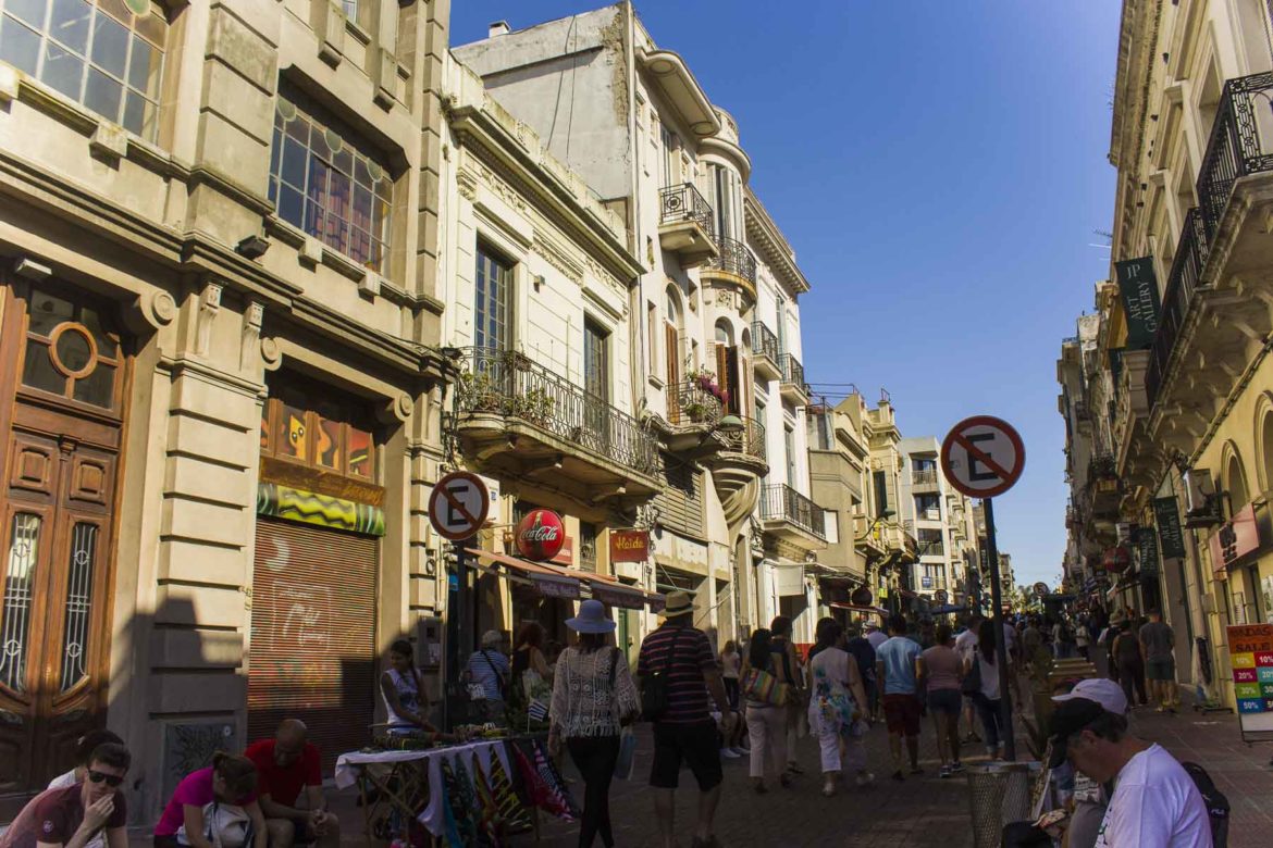 Fotos de Montevidéu - Calle Perez Castellano