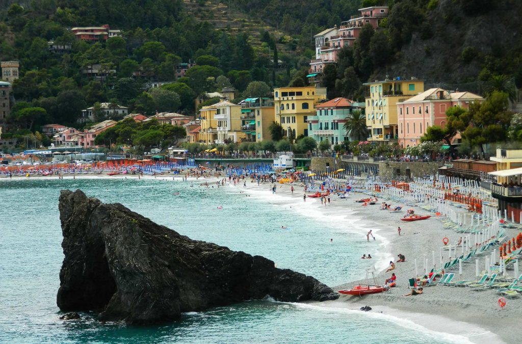 Praias mais bonitas da Europa - Monterosso al Mare (Itália)