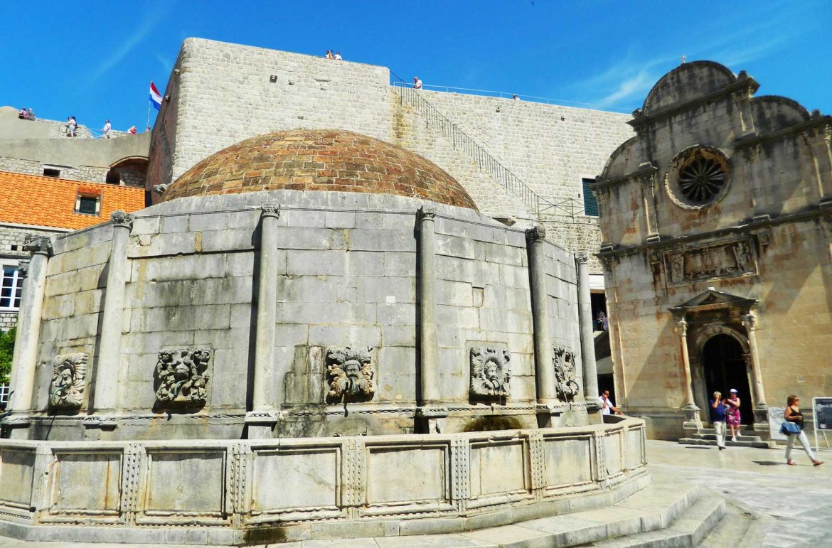 Fotos da Croácia - Grande Fonte de Onófrio, em Dubrovnik