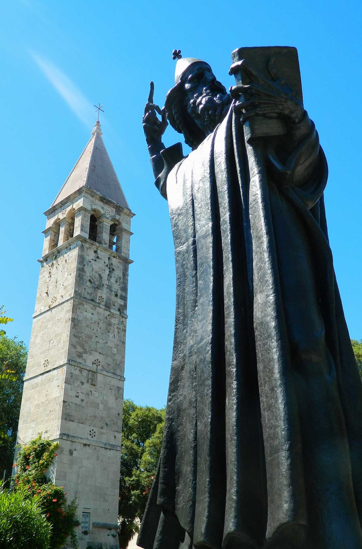 Fotos da Croácia - Estátua de Grgur Ninski, em Split
