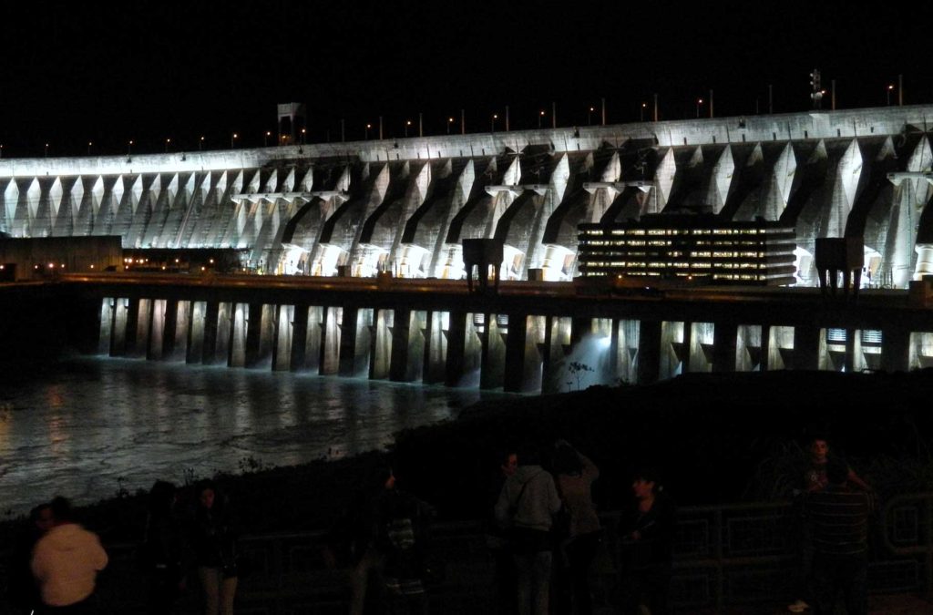 Roteiro em Foz do Iguaçu - Usina de Itaipu