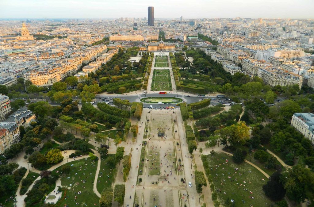 Como visitar a Torre Eiffel - Champ de Mars visto alto da torre