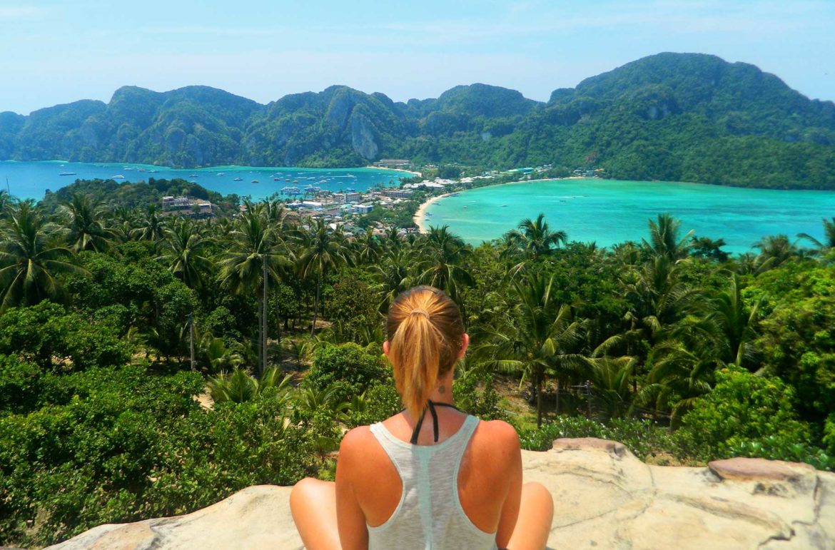 Mirante para avistar os dois lados de Koh Phi Phi