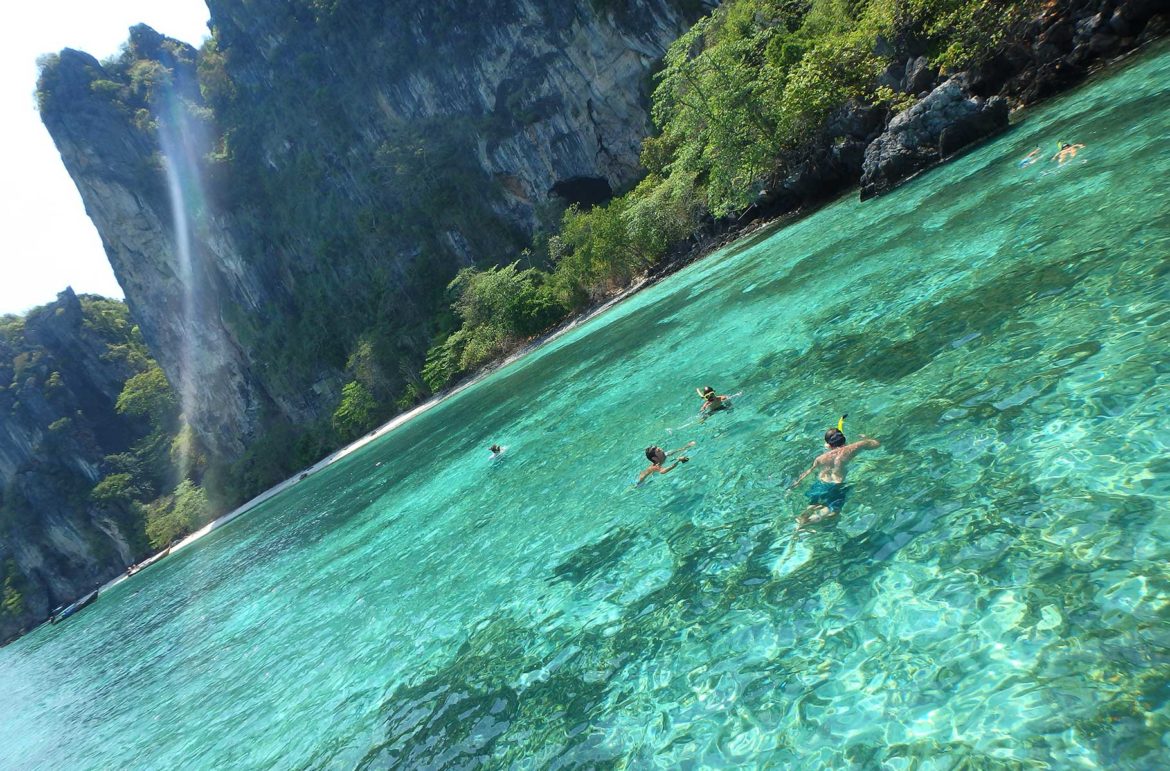 Snorkel em Mosquito Island, no Arquipélago de Koh Phi Phi