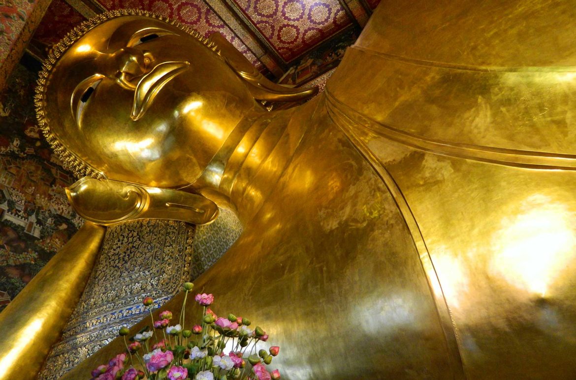 Wat Pho, ou Templo do Buda Reclinado, em Bangkok