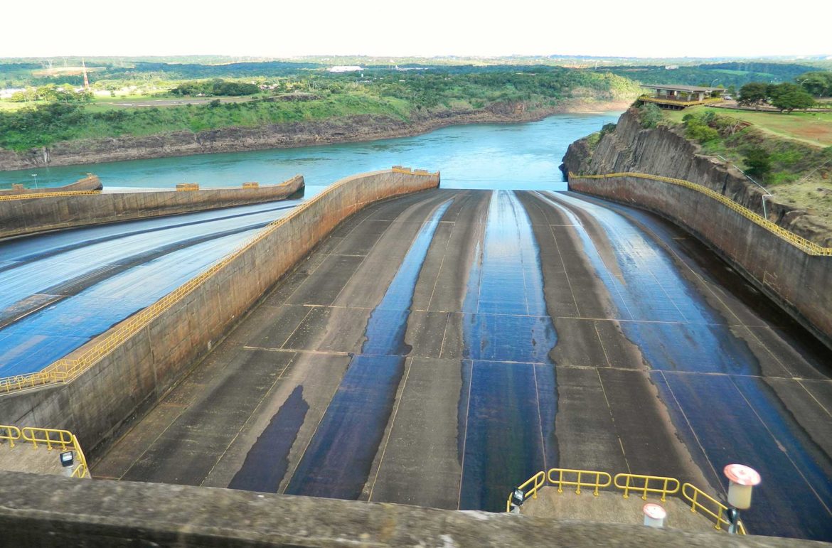 Fotos de Foz do Iguaçu - Usina de Itaipu