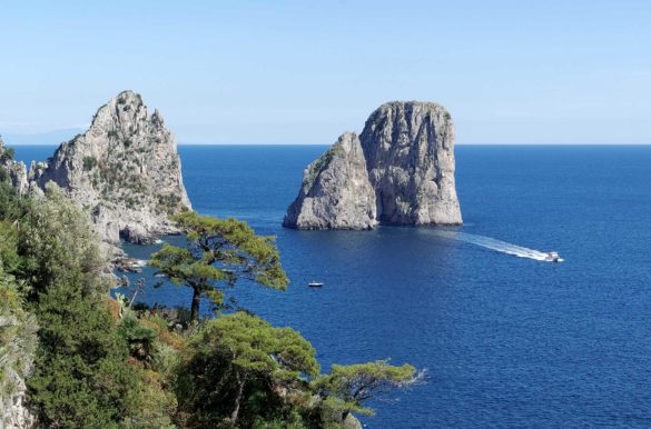 Lugares mais incríveis da Europa Lugares mais incríveis da Europa - Capri (Itália)