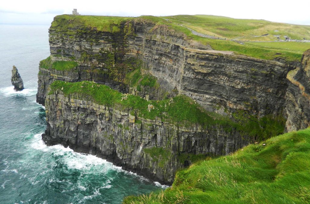 Vista dos Cliffs of Moher (Irlanda)