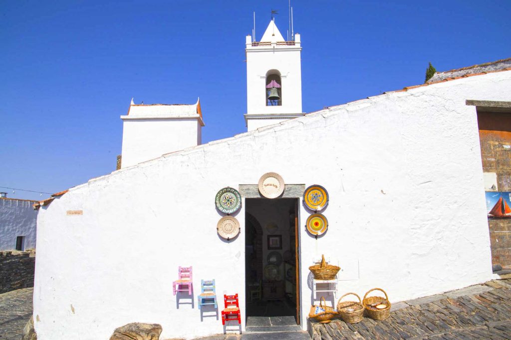 Vilarejo medieval de Monsaraz, em Portugal