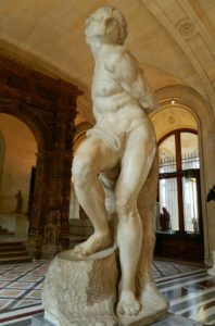 O que ver no Louvre - Escravo Rebelde