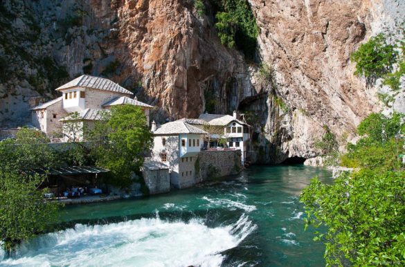 Lugares mais incríveis da Europa Lugares mais incríveis da Europa - Blagaj (Bósnia)