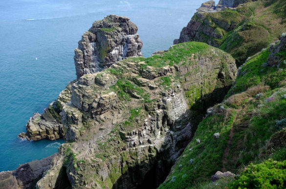 Conheça a Costa Esmeralda, na França Conheça a Costa Esmeralda, na França - Cap Fréhel
