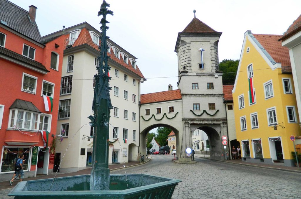Portão Sandauer Tor, no centro histórico de andsberg am Lech