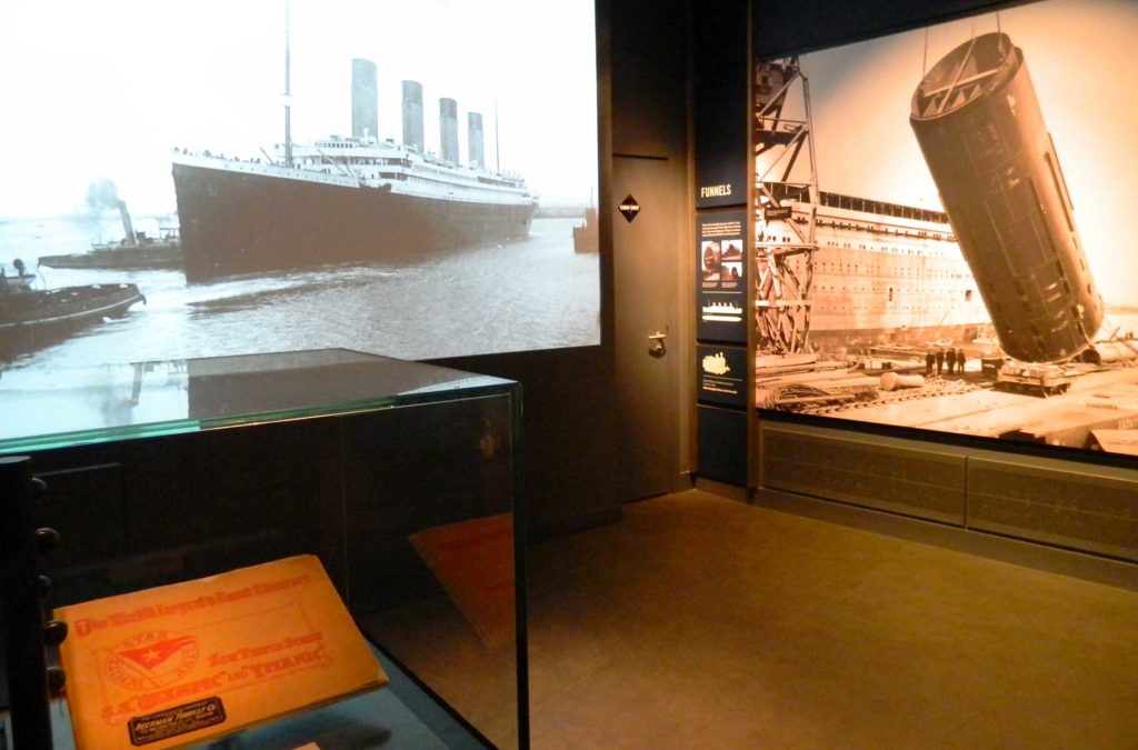 Museu do Titanic, em Belfast, exibe fotos do navio