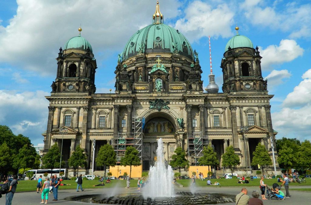 Berliner Dom, a Catedral de Berlim, é atração imperdível do roteiro na Alemanha