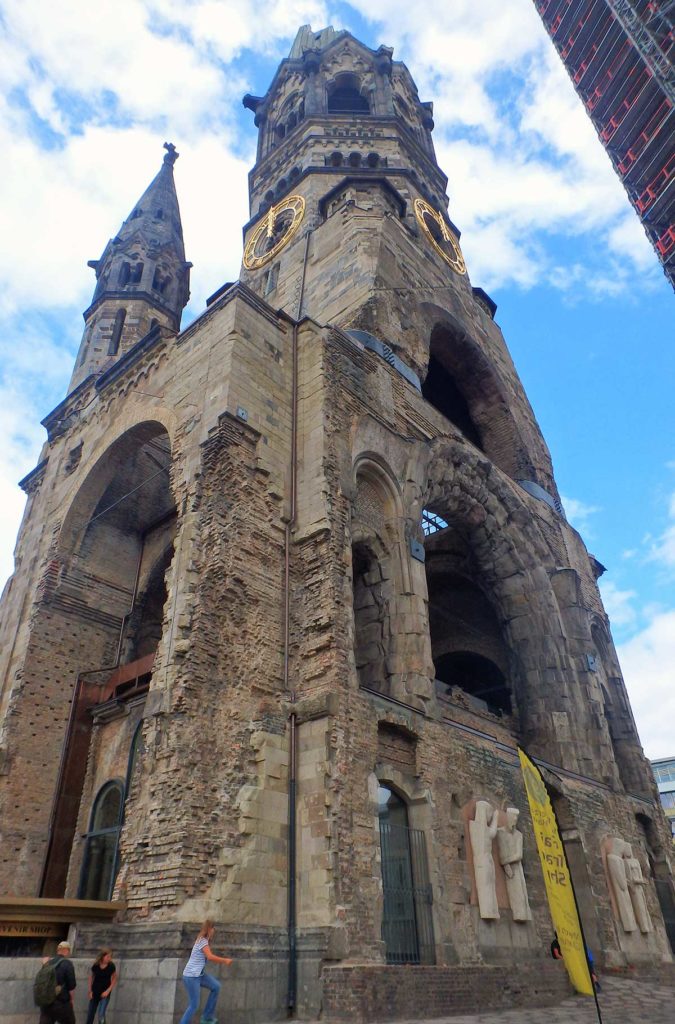 Igreja Memorial do Imperador Guilherme, em Berlim