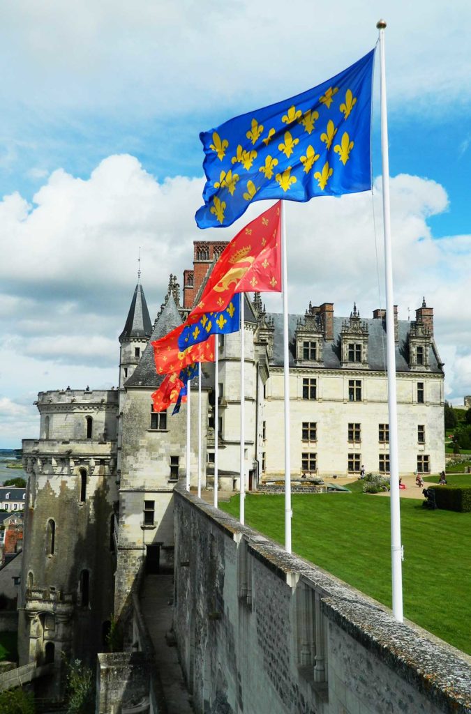 Amboise é um dos mais interessantes castelos na França por sua história