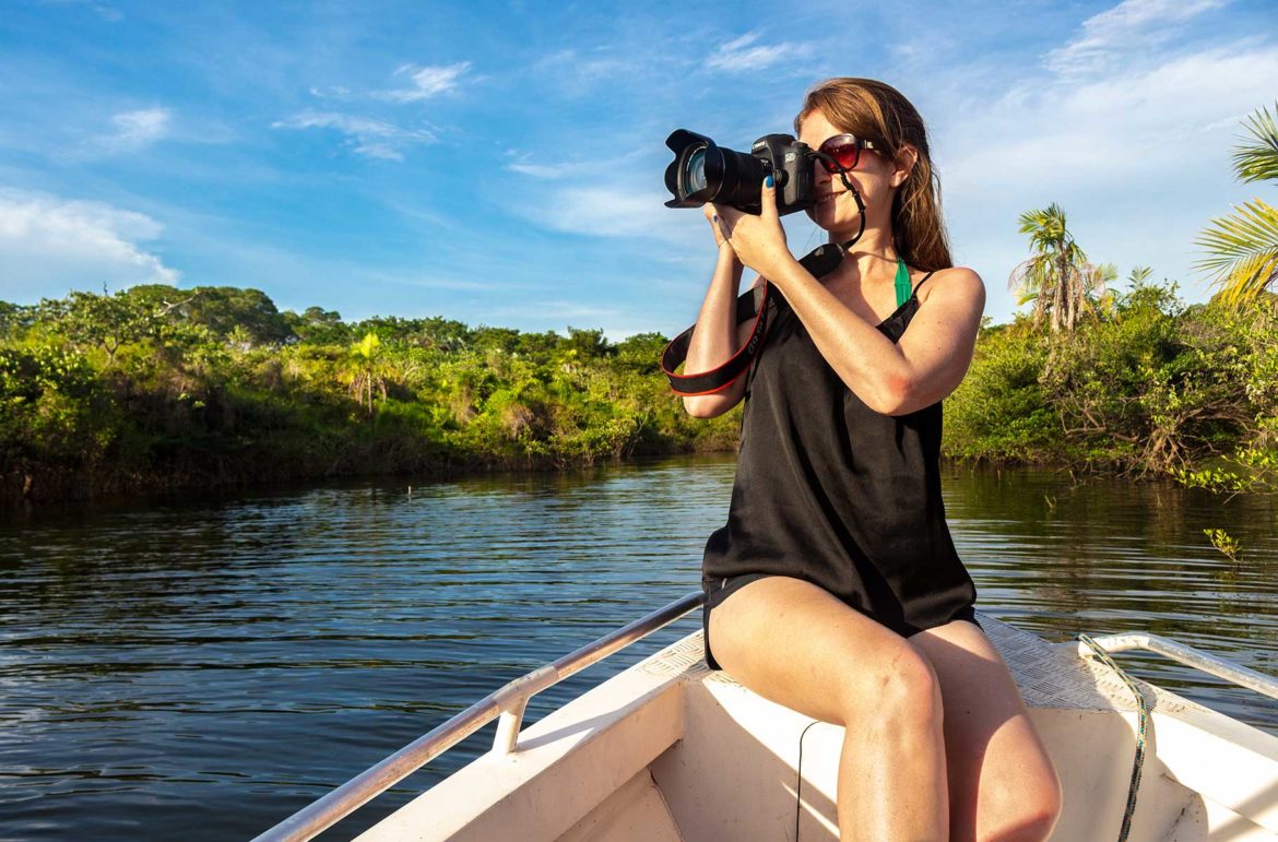 Quanto custa viajar para Alter do Chão? Veja como gastar só R$ 295 por dia Passeios de barco encarecem bastante o quanto custa viajar para Alter do Chão