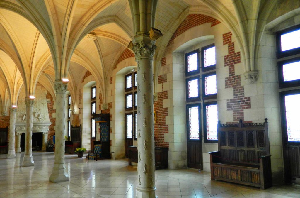 Castelos na França - Sala do trono de Amboise