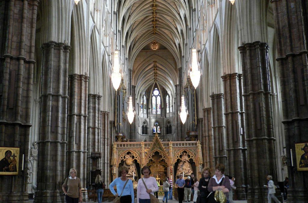 O que fazer no Reino Unido - Nave gótica da Abadia de Westminster