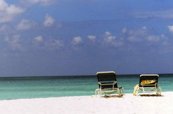 Praias de areia branca Praias de areia branca - Eagle Beach, em Aruba