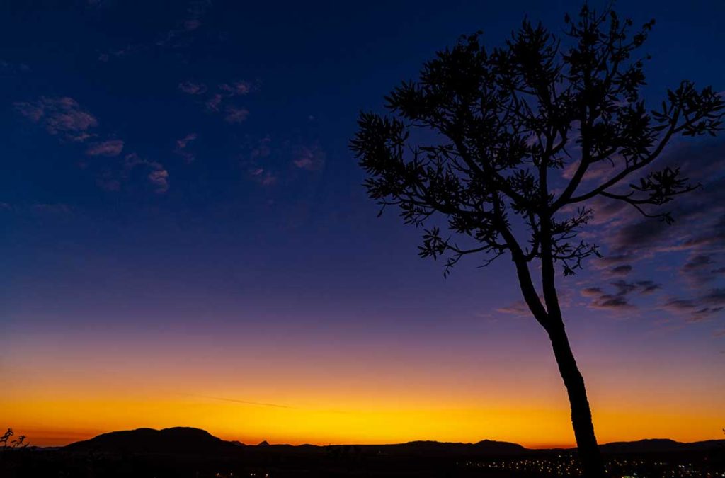 Pôr do sol em Alto Paraíso de Goiás, na Chapada dos Veadeiros, em Goiás (Brasil)