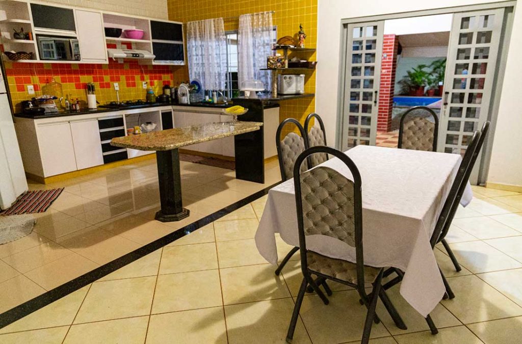 Cozinha do Cama e Café Terra Nativa, em Palmas