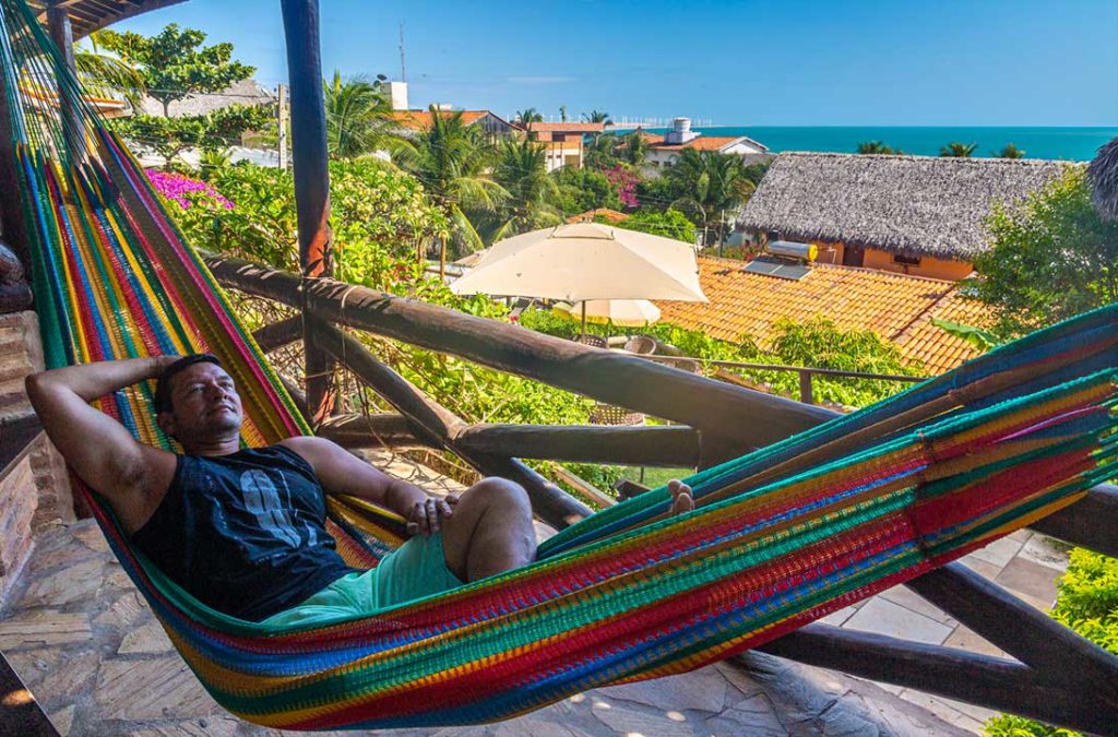 Varanda da Pousada Lua Estrela, em Canoa Quebrada (CE)