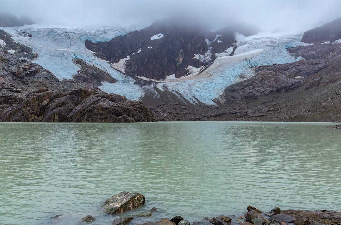 Vista da Laguna de Los Tempanos com o Glaciar Vinciguerra ao fundo