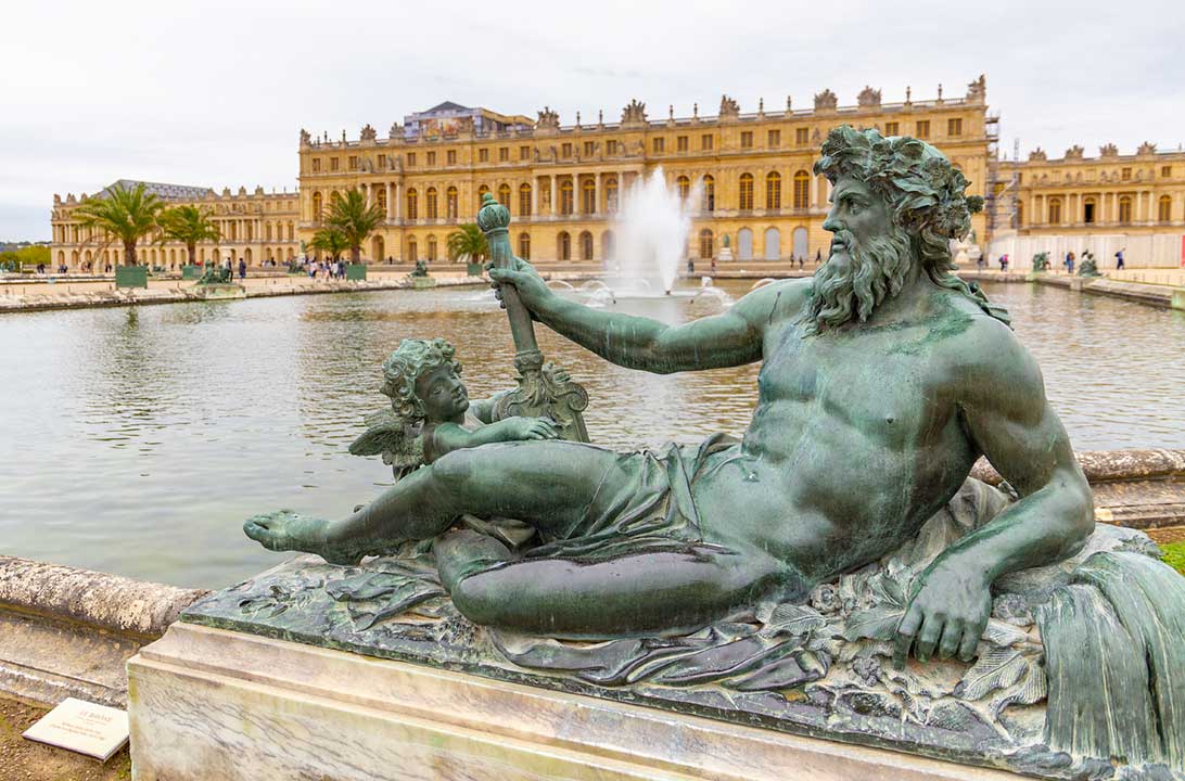 Fontes dos jardins do Palácio de Versalhes
