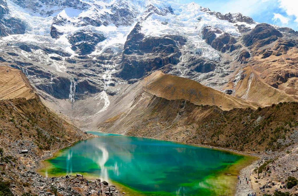 Laguna Humantay, com a geleira do mesmo nome ao fundo