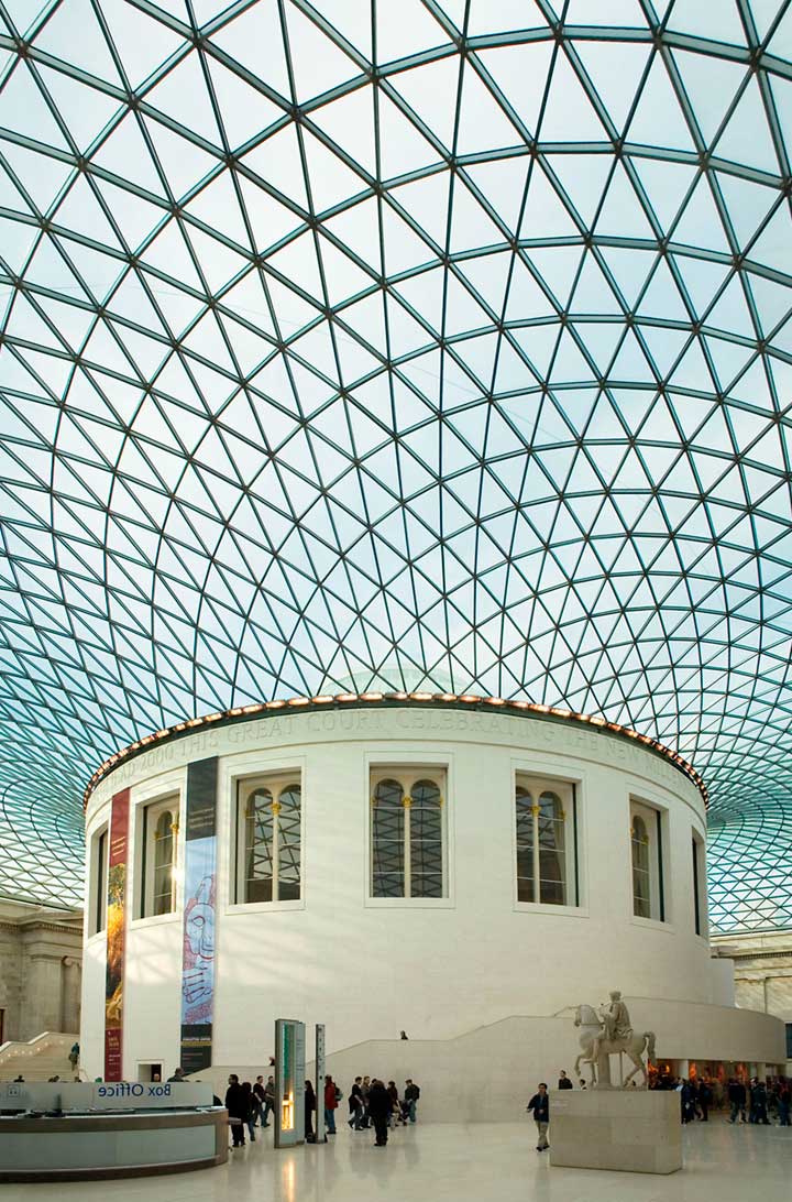Great Court – a maior praça coberta da Europa - bem no centro do Museu Britânico, em Londres
