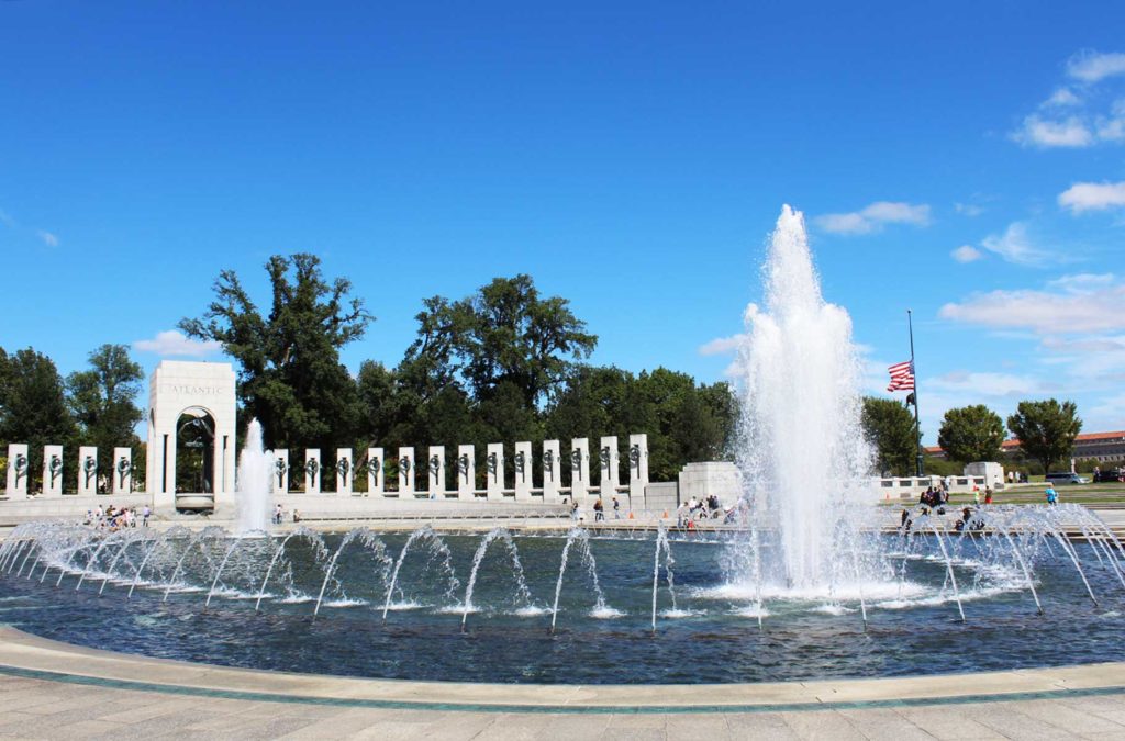 Fonte faz parte do Memorial da Segunda Guerra, em Washington
