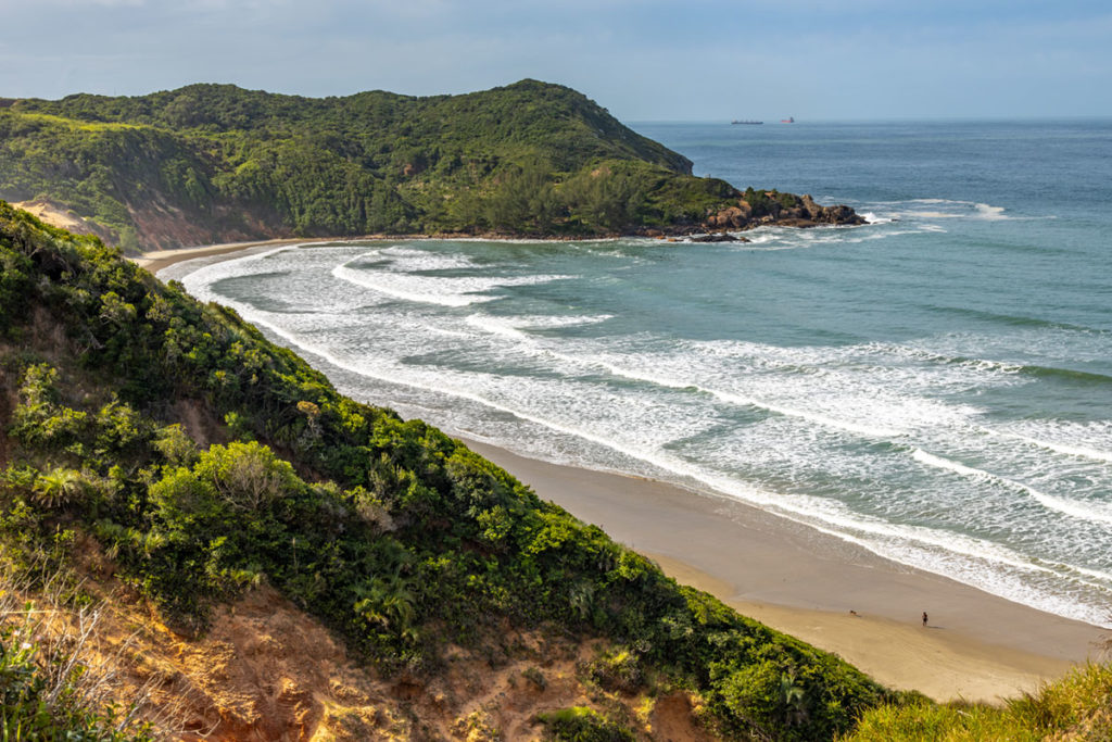 Vista do alto do Mirante da Praia do Porto, em Imbituba